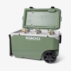 Igloo ECOCOOL Latitude 90 QT Roller Cooler 11 Igloo ECOCOOL Latitude 90 QT Roller Cooler -Vango || Kampa || Outwell Shop 00034777 3