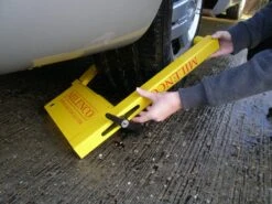 Milenco Compact Wheelclamp -Vango || Kampa || Outwell Shop PC190004