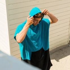 Osprey Hooded Changing Towel -Vango || Kampa || Outwell Shop SU4035 osprey hooded poncho Z 02