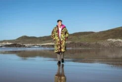 Dryrobe Advance Long Sleeve Camouflage Pink - RECYCLED 13 Dryrobe Advance Long Sleeve Camouflage Pink - RECYCLED -Vango || Kampa || Outwell Shop camo pink lifestyle 2 2024x2024 8263b465 acc1 4dcc a927 8683eb776ffc