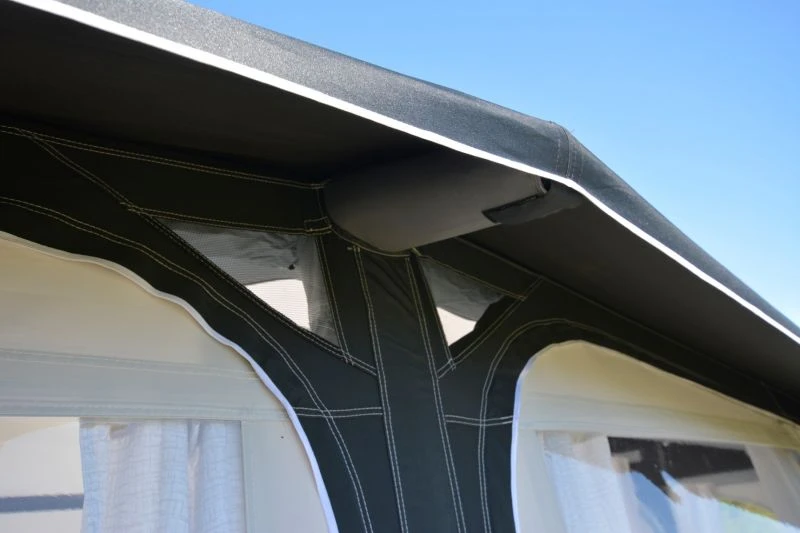 Dometic Club AIR Pro 390 S Awning 2022 4 Dometic Club AIR Pro 390 S Awning 2022 - Image 4
