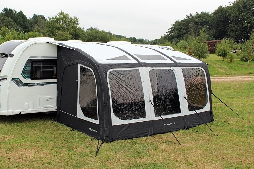 Outdoor Revolution Eclipse Pro 420 Caravan Awning 4 Outdoor Revolution Eclipse Pro 420 Caravan Awning - Image 4