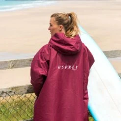 Osprey Unisex Changing Robe Maroon -Vango || Kampa || Outwell Shop su4047 51 changing robe lifestyle 2 1