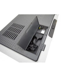 Vango E-Pinnacle 40 Electric Coolbox -Vango || Kampa || Outwell Shop vango e pinnacle 40l 3